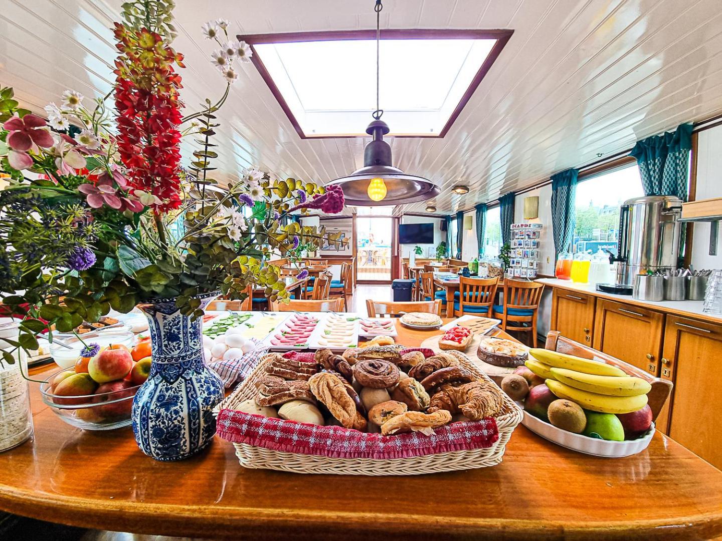 Amsterdam Hotelboat Dış mekan fotoğraf